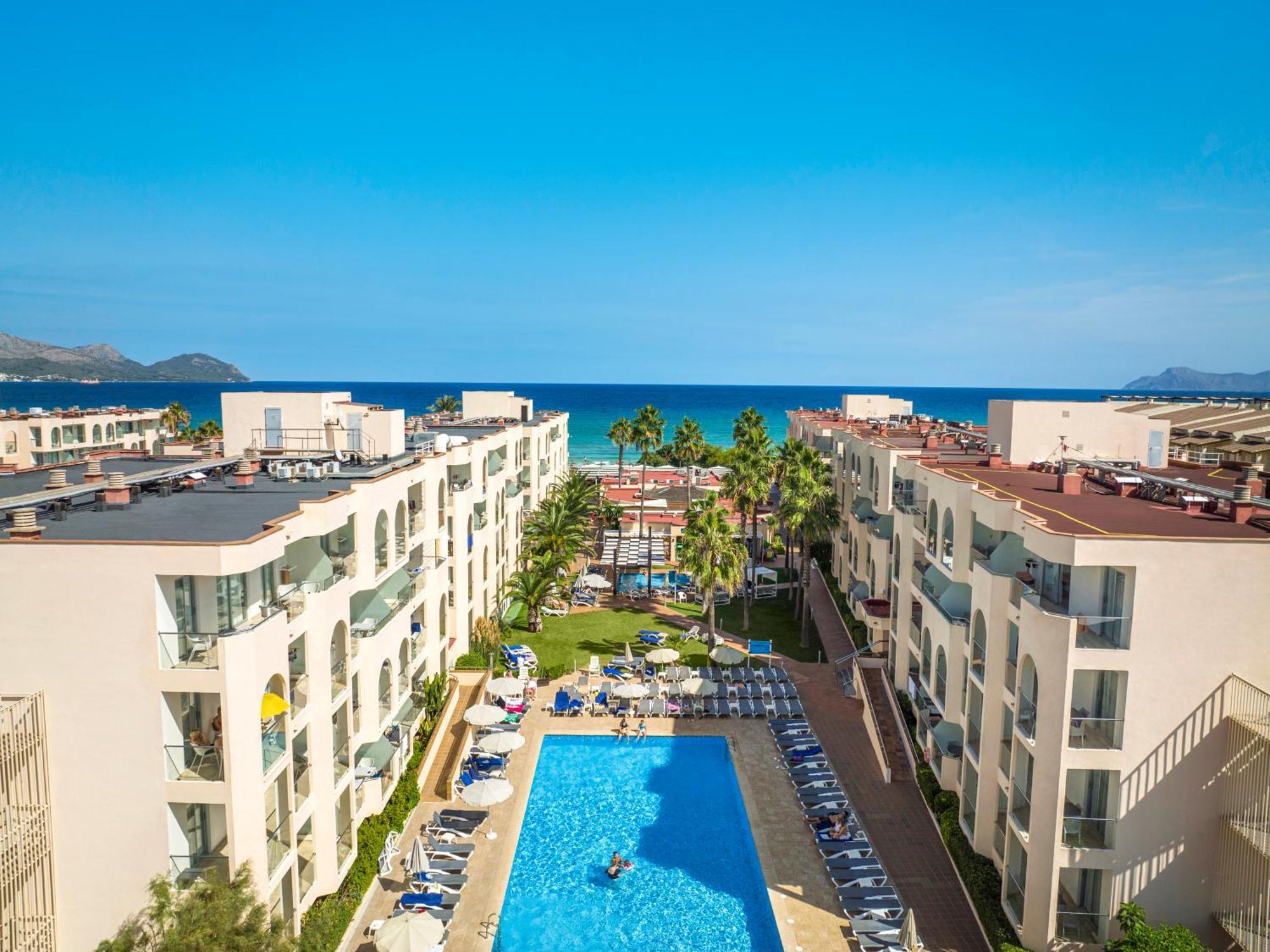 Grupotel Alcudia Pins Can Picafort  Exterior photo