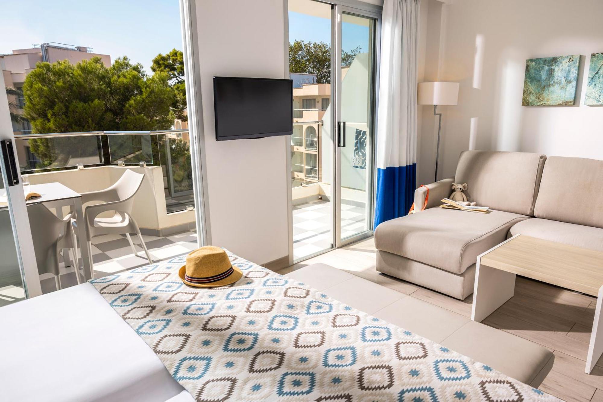Grupotel Alcudia Pins Can Picafort  Exterior photo