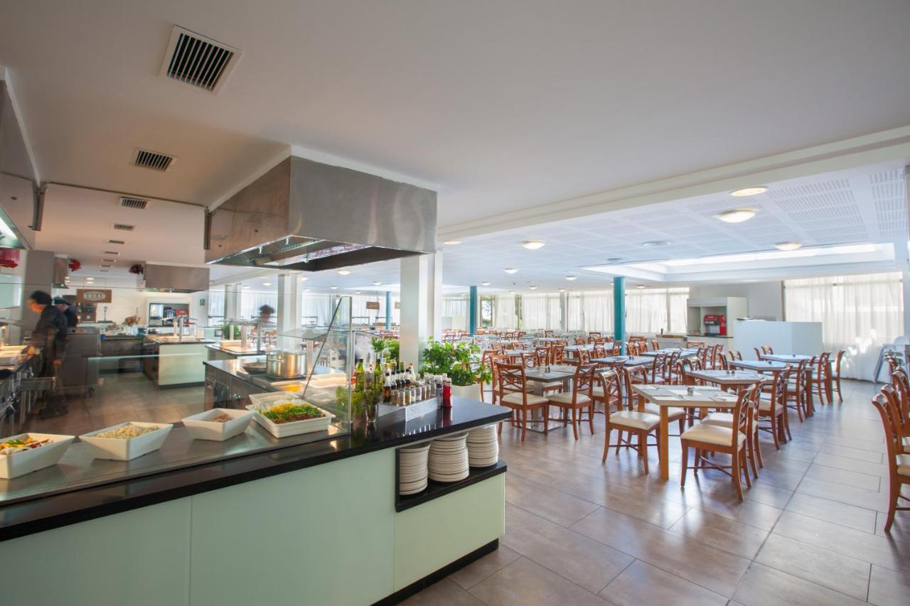 Grupotel Alcudia Pins Can Picafort  Exterior photo